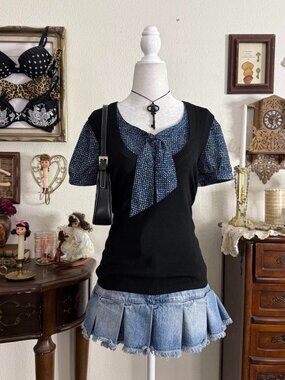 Preppy twee girly grunge layered style puff sleeve sweater top